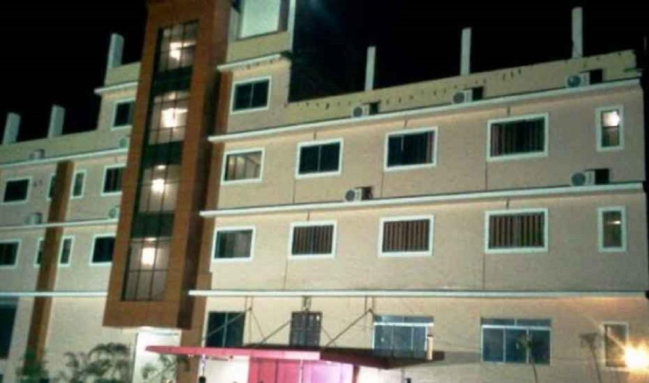 Hotel Kdm Palace Begusarai Extérieur photo