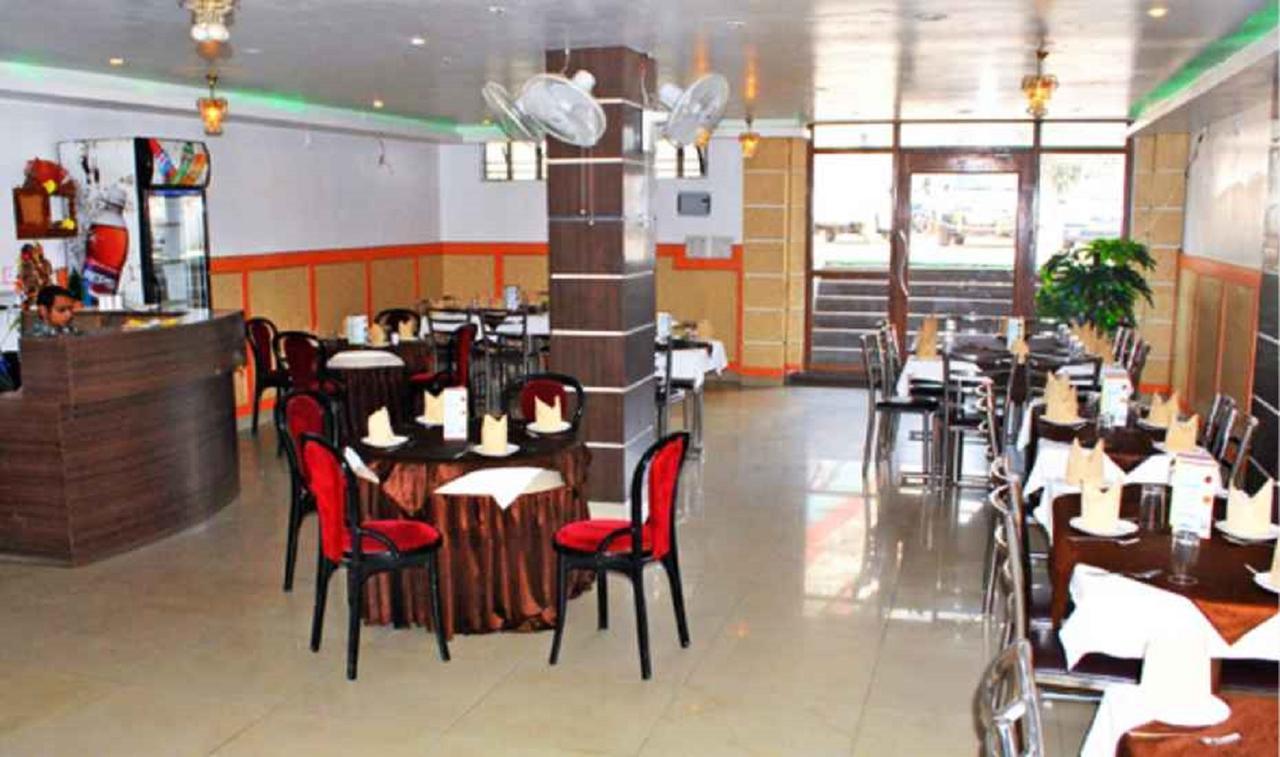 Hotel Kdm Palace Begusarai Extérieur photo